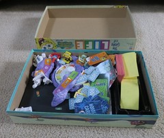Hasbro The Game of Life Spongebob Squarepants Edition 100% Complete MB 2005