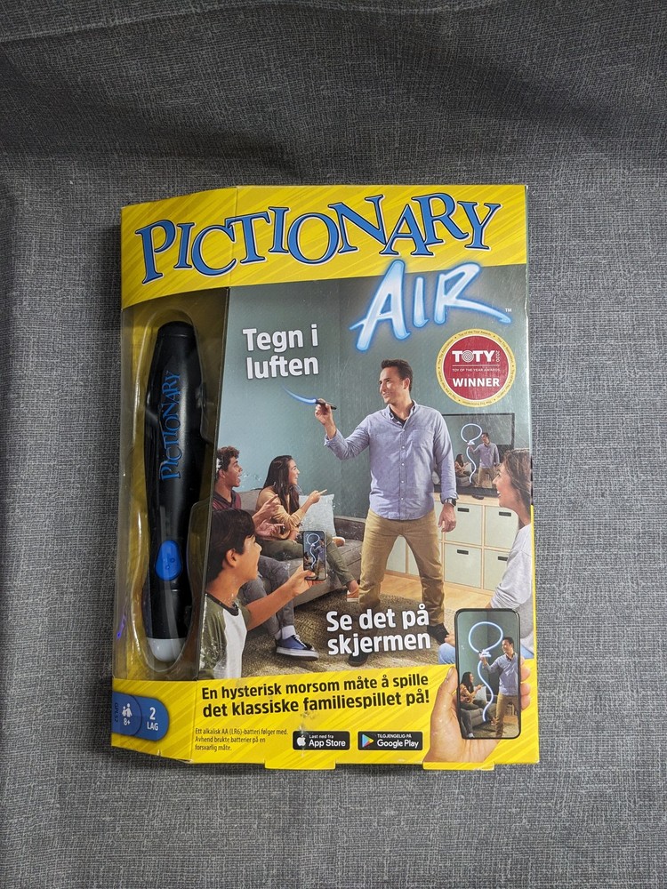 Pictionary Air Drawing Game TOTY 2020 Winner Family Fun New Sealed