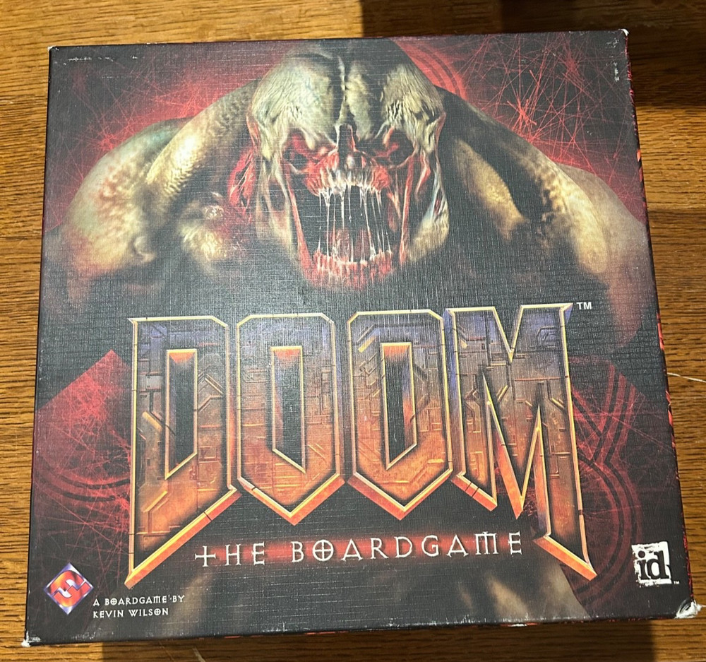 DOOM THE BOARD GAME Bethesda Softworks 2004 Fantasy Flight Games 100% COMPLETE
