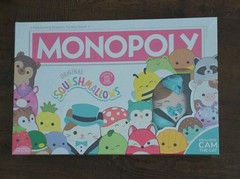 USAopoly Monopoly Original Squishmallows Collector’s Ed. Board Game, 6 Tokens