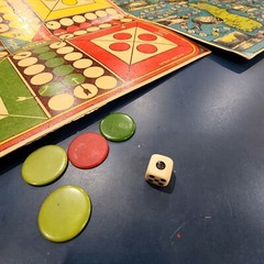 Vintage LUDO Aeroplane Race round New Zealand Toytown Board Only RARE