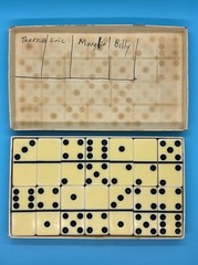 Vintage Puremco Standard Marblelike #616 IVORY Dominoes