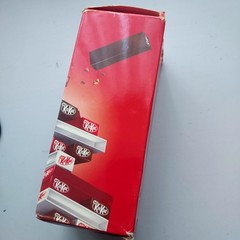 RARE Kit Kat Jenga Party Game Limited Edition Collectible