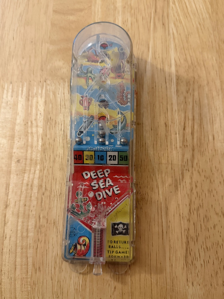 Vintage Marx Deep Sea Dive Manual Pinball Bagatelle Game Plastic Steel Balls