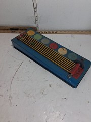 Antique GEE WIZ No. 40 Wolverine Supply Toy Metal Horse Racing Game TD37D