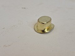 Monopoly Deluxe Anniversary 1985 Edition Gold Tone Top hat Replacement Part