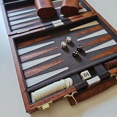 Backgammon Folding Compact 15″ Complete Set Brown Vinyl Board Game Vintage