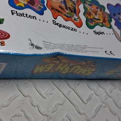 Tyco Games Looney Tunes Smush ‘Em Board Game w/ 4 Dough Cans 1994 MPN 7071