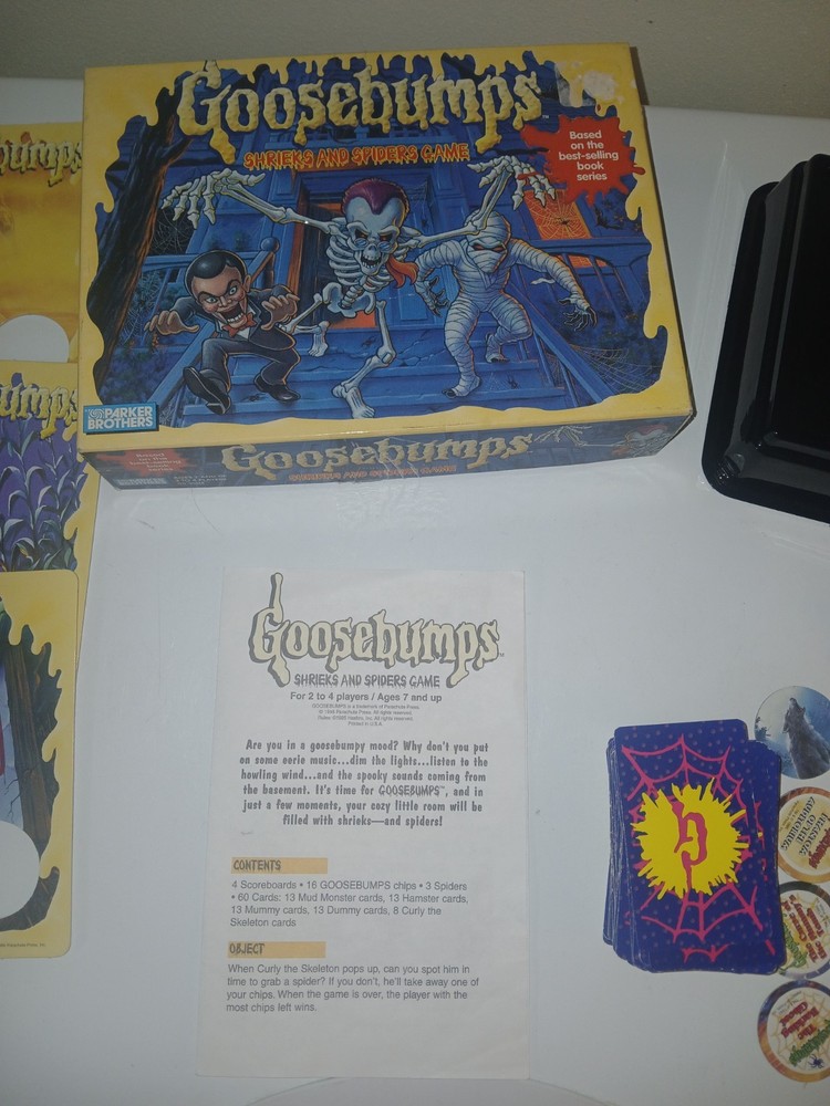 Vintage 1995 GOOSEBUMPS SHRIEKS & SPIDERS Board Game See Description