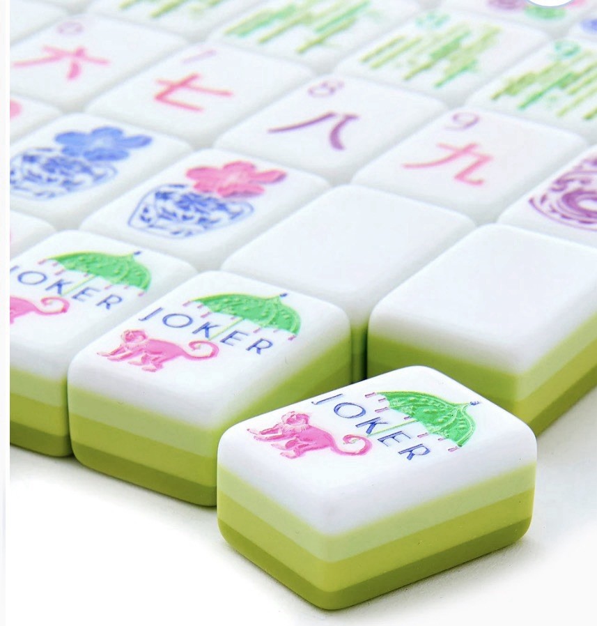 Mahjong Game Set 160 Tiles Modern Pastel Layered Design Complete Set green（4）