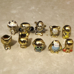 Rare Gogo’s Crazy Bones GOLD SERIES Lot – Limited Edition Metallic Figures