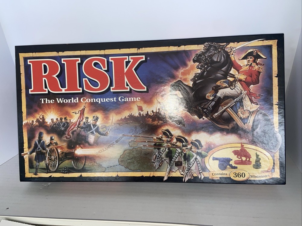 VINTAGE Risk Board Game COMPLETE 1993 Classic War Strategy Miniatures Figures