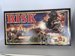 VINTAGE Risk Board Game COMPLETE 1993 Classic War Strategy Miniatures Figures