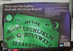 1998 parker bros / hasbro GLOW IN THE DARK OUIJA BOARD complete