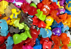 Lot of 10 Random Modern Series Gogos Crazy Bones Various Colors/Seasons