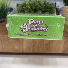 Puns of Anarchy – The Outrageous Pun-Making Game NEW Sealed