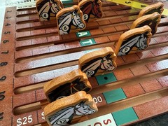 MINTY! Derby Day Horse Racing Wood Board Game 2018 Brybelly GGAM-1501