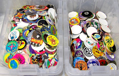 Pogs!!• 100 Pogs & 2 Plastic Slammers!• FREE SHIPPING!• See Pics & Description!•