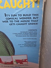 Milton Bradley 1999 Mouse Trap Building Game ( Complete)