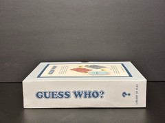 Library of Play : Guess Who? (Bookshelf Board Game Edition)