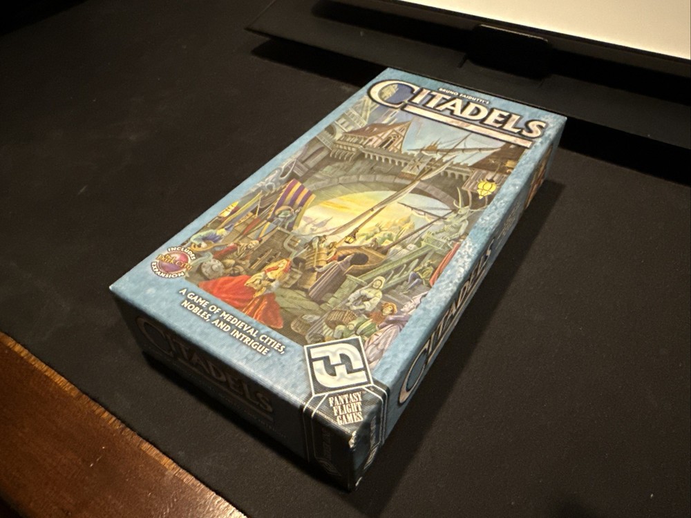 Citadels by Bruno Faidutti Board Game 2009 Fantasy Flight Games – Used