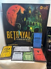 Hasbro HSBF4541 Betrayal At House On The Hill 3rd Edition Board Game