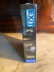 EXIT The Game Forbidden Castle Factory Sealed Kosmos Escape Room Game 2017