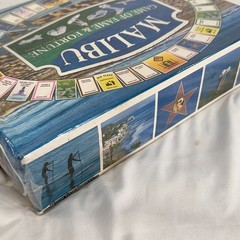 Malibu Game Fame Fortune Board Game 2014 New Sealed Monopoly Style Ages 13+