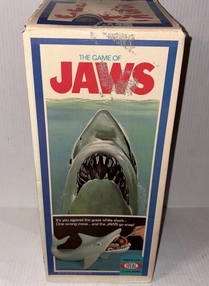 JAWS VINTAGE GAME 1975 IDEAL SHARK AND BOX WITH INCOMPLETE PARTS