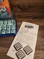 Parker Brothers BOGGLE Game For 2+ Players Ages 8~Adult – Used