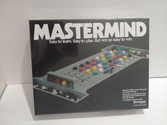 Mastermind Pressman Strategy Logic Fun Board Game 2 Players Break Hidden Code 8+