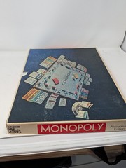 Monopoly Parker Brothers Board Game 2-10 Players Ages 8+ Vintage 1974