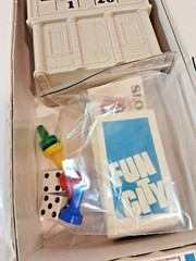 Fun City board game 100% Complete 1987 Parker Brothers vtg
