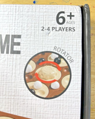 2-in-1 magnetic board game featuring a strategy chess game and a connect 5 NEW