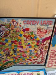 Complete 2005 Hasbro Milton Bradley Candy Land Board Game – 64 Cards & 4 Figures