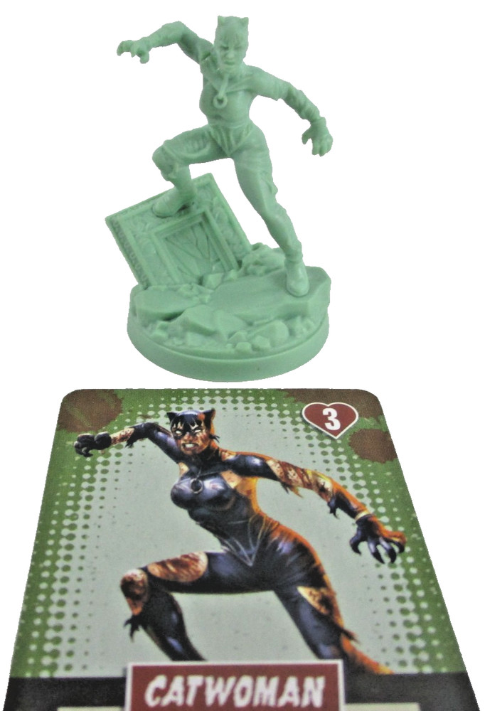 DCeased: Gotham City Outbreak CATWOMAN Mini & Card NEW!!