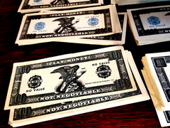Western Publishing Co Play Money 2 5/8″ X 5 7/8″ Print 2 Sides 1960’s 260+ bills