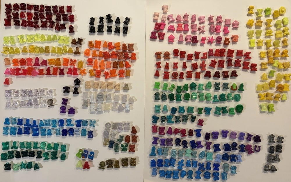 450 Piece Lot – GoGoS CRAZY BONES – Eggy, Aliens, Glitter, Jaws, Clear, Etc