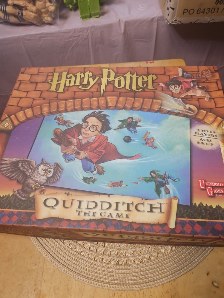 Harry Potter Quidditch The Game 2-14 Players COMPLETE