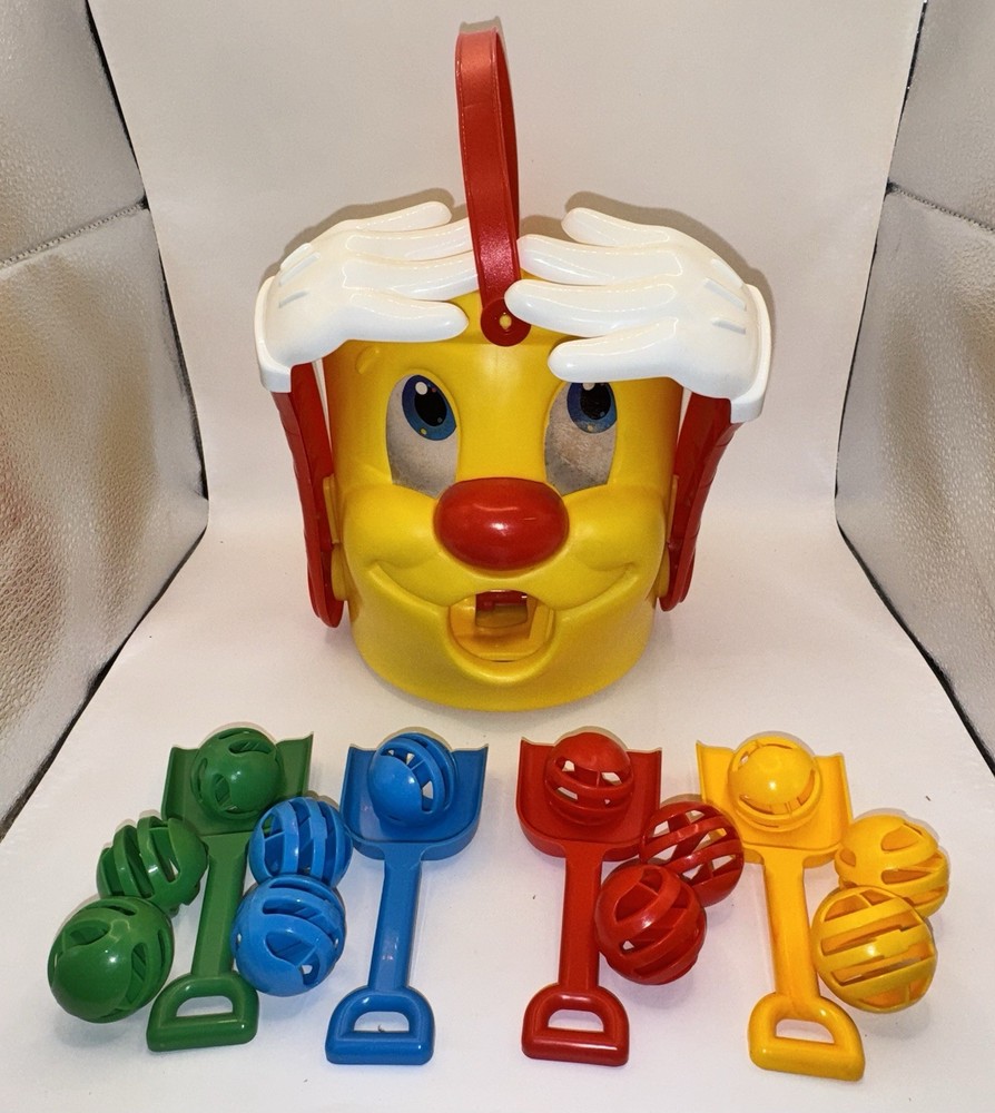 1991 Pressman Toys Mr Bucket Game COMPLETE Shovels Balls WORKS