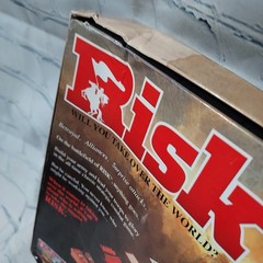 RISK Game of Strategic Conquest Board Game 2015 Edition Complete Unused Worn Box
