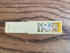 VTG Shackman Tiny Miniature Dominoes Set w/ Case Bone Color Made in Hong Kong