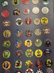 Collection Of Pogs And Slammers 335 Pogs And Slammers – 21 Plastic 9 Metal Slamm