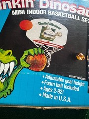 DP Shot Buster 1987 Vintage Mini Indoor Basketball Set ‘Dunkin’ Dinosaur’