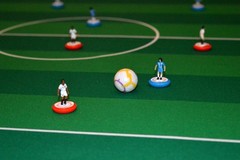 Subbuteo CHAMPIONS LEAGUE OFFICIAL PITCH Soccer Board Table Game Toy Miniatures