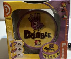 Asmodee 5 Games In 1 DOBBLE Card Game New in Box Made In France