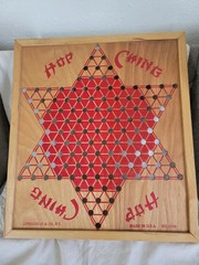VNTG Wood Chinese Checker Board W/Original Box 18 1/2″ Ht16 1/2″ ,one Sided