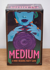 2019 Greater Than Games Medium Mind-Reading Party Game Sealed New In Box