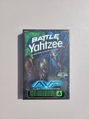 Battle Yahtzee AVP Aliens VS Predator Board Game USAopoly – New SEALED