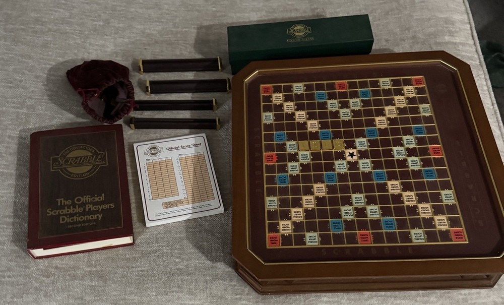 Franklin Mint 1990 Scrabble Board Gold Collector’s Edition, Turntable, Complete